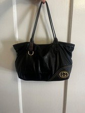 Black vintage gucci purse medium size