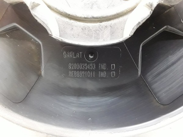 8200035453 TAPACUBOS RENAULT MASTER II PHASE 2 BUS 2006 REB8921011 1090105