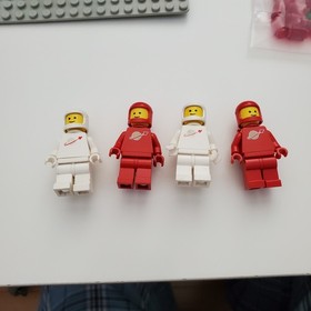 LEGO Classic Space 497 / 928 Galaxy Explorer 