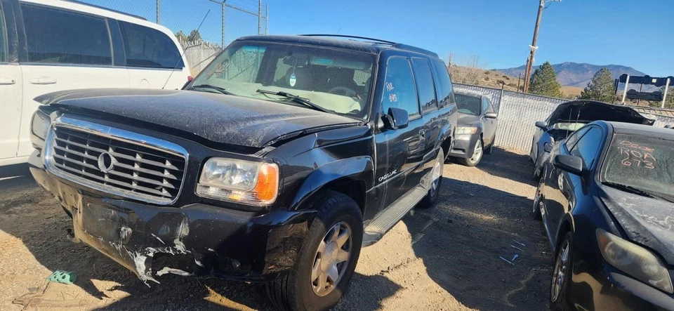 Windshield Wiper Motor Fits 91-02 CHEVROLET 3500 PICKUP 27875869 - Image 3 of 4