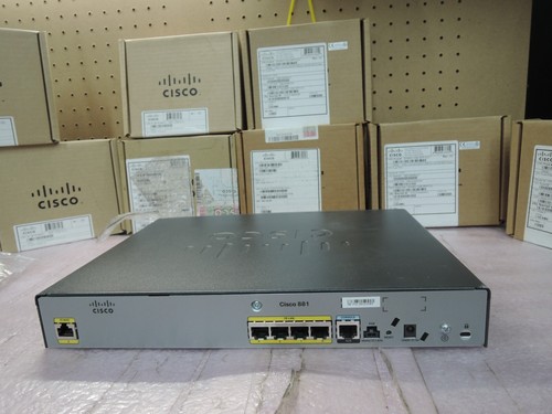 CISCO881-K9 4 port Wires VLAN Router. 90 Day's warranty Real time listing. - Picture 4 of 4
