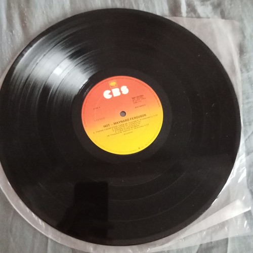 Maynard Ferguson - Hot (Vinyl Record LP) - Picture 4 of 4