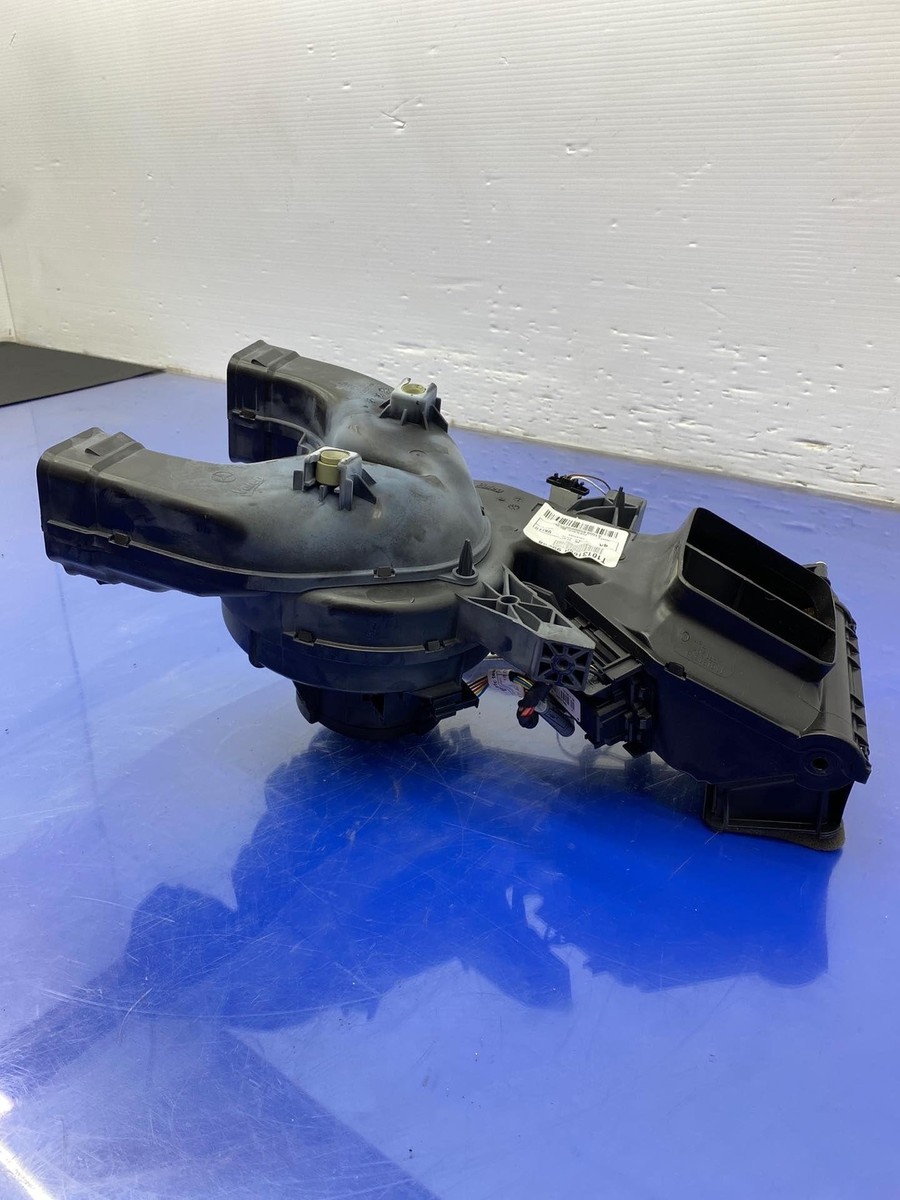 2016 - 2019 MERCEDES GLE 63S W166 OEM HEATER BLOWER MOTOR FAN 