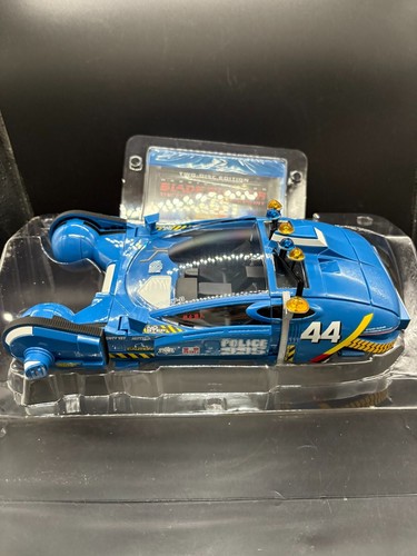 Blade Runner Collector's Box Blu-ray Police Spinner Figure - Picture 3 of 4