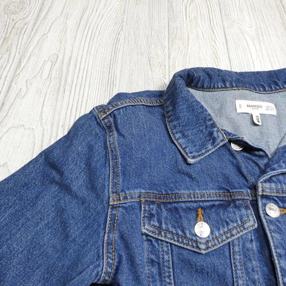 Chaqueta de mezclilla Mango para mujer talla S/M azul jean dobladillo deshilachado abotonado camionero Foto 4 de 4