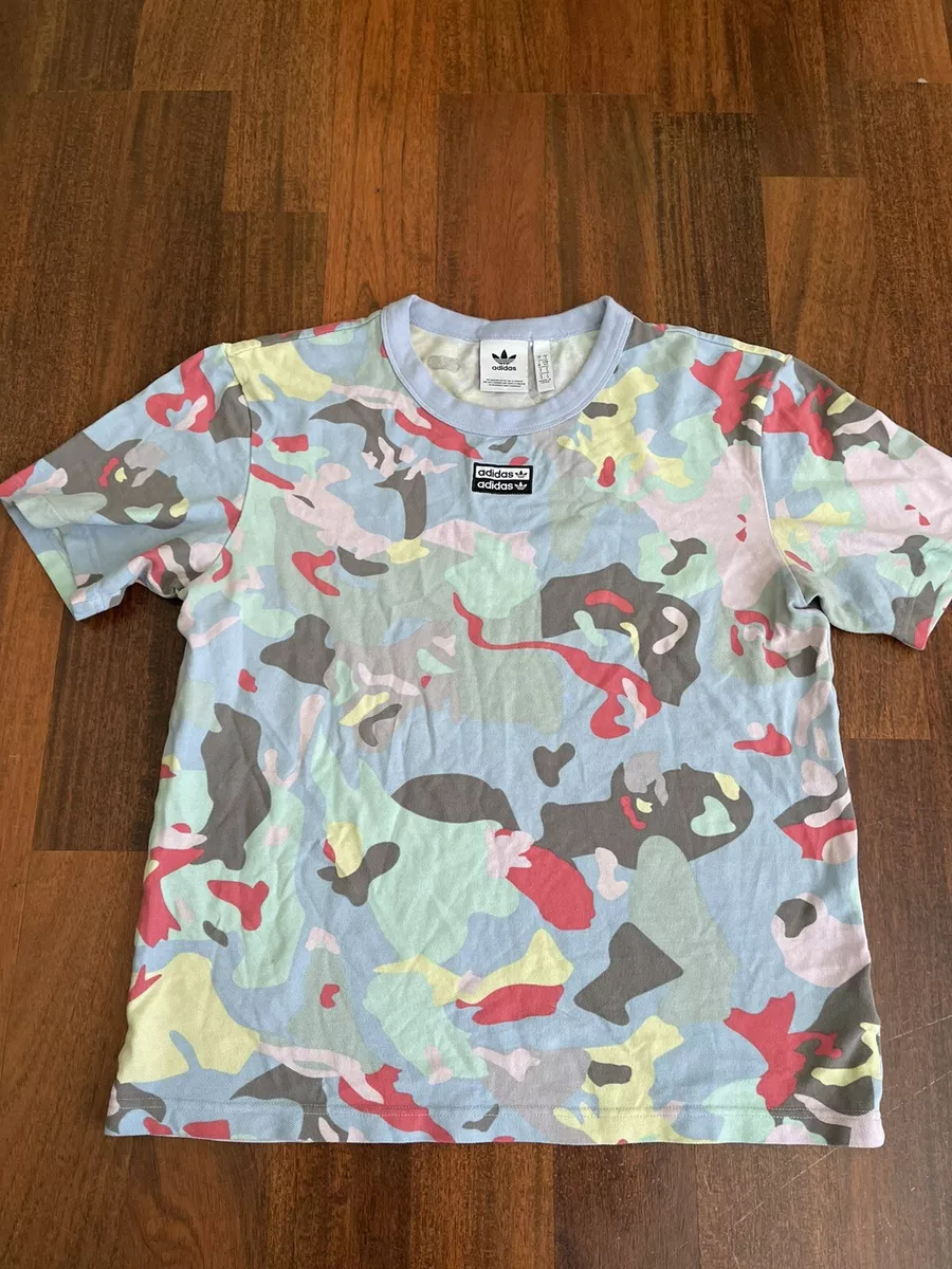 Vintage adidas t shirt women's hotsell