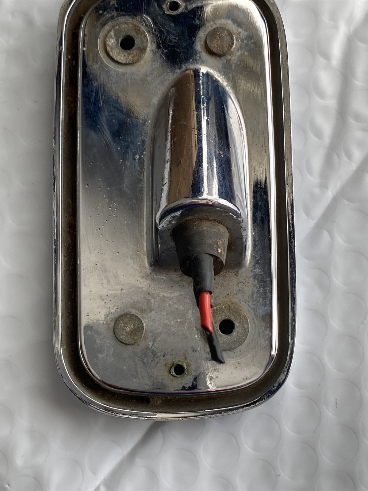 65 - 80 ROLLS ROYCE SILVER SHADOW Lucas L857 Lamp Base Good Condition