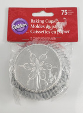 Wilton Baking Cups Moldes 75 Count Pack Silver Christmas Cupcake Cases