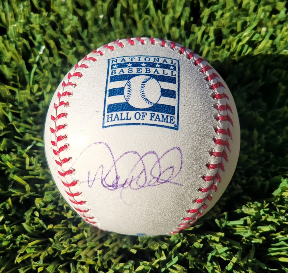 Preços baixos em Derek Jeter New York Yankees Bolas de Beisebol da