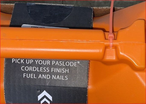 PASLODE 16GA IM250A-Li2 7.4V Finish Nailer KIT (916200) NEW SELLERS WARRANTY!! - Picture 4 of 5