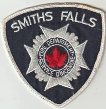 Smiths Falls ON very old Department patch shipped from Australia
