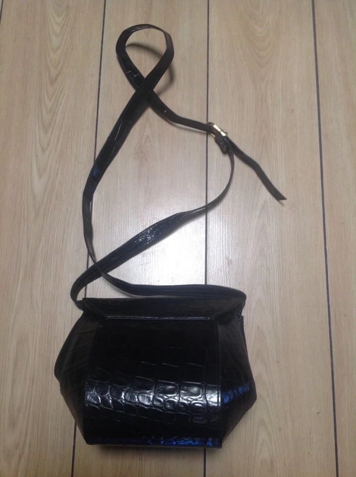 Bolso de Hombro Vintage Original Pinky Negro Latón Caimán Hecho en EE. UU. Foto 2 de 4