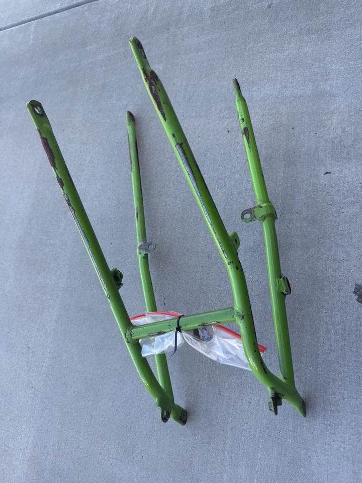 🔥 KAWASAKI 1998 KX125 KX250 OEM REAR BACK SUB FRAME SUBFRAME 🔥 Foto 2 de 3