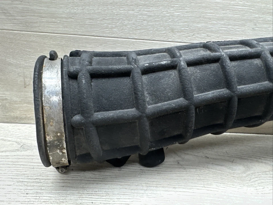 Ford Explorer 1996 1997 96 97 4,0 L V6 tubo de admisión de aire F67E-9R504-AA Foto 2 de 4