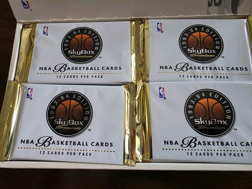 3 Packs 1993-94 Skybox Premium Edition Basketball Series 1 - Picture 14 of 15