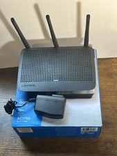 Linksys MAX-STREAM AC1750 Dual-Band WiFi 5 Router 15 Devices With Charger