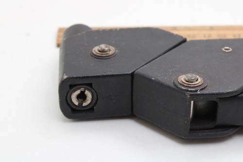 Blue Point Tools HP8202 Rivet Tool Red Grips - Picture 8 of 13