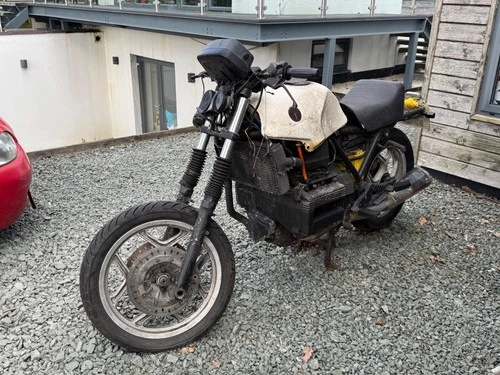BMW K75rtic Inline Triple 740cc - Picture 1 of 12