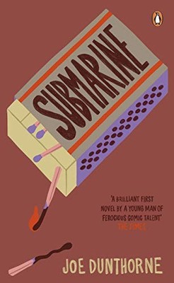 Submarine (Penguin Essentials), Dunthorne 9780241986462 Fast Free Shipping=-
