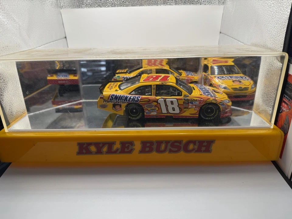 KYLE BUSCH 2011 ACTION #18 SNICKERS PEANUT BUTTER /1,046 MADE No Box Custom Case - Image 4 of 4
