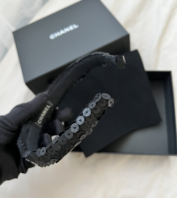Auth Chanel 23C Sequin CC Logo Black Headband - Excellent condition CHANEL | Accessories | Auth Chanel 23c Sequin Cc Logo Black  main image 3