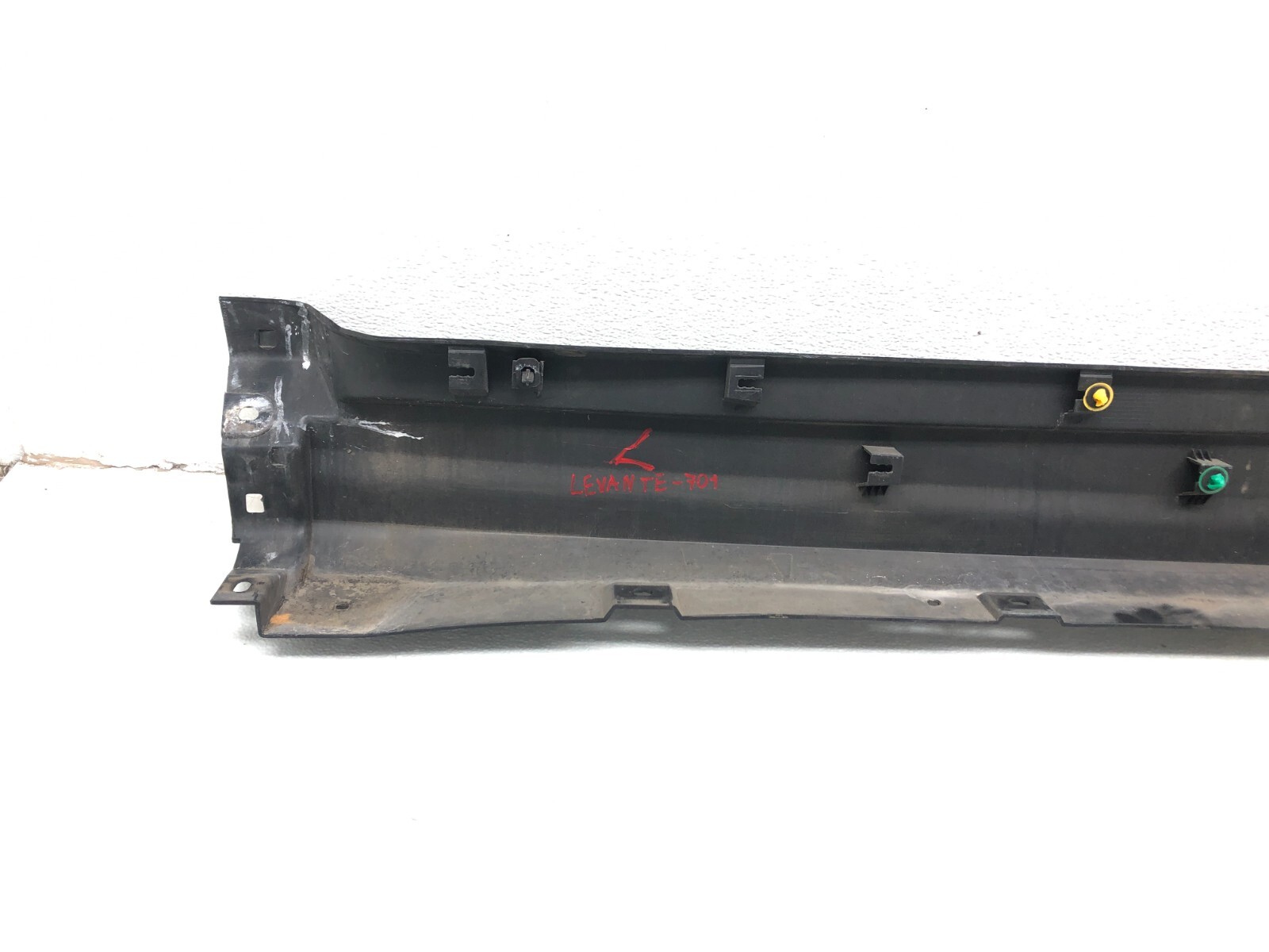 2017-2024 MASERATI LEVANTE LEFT DRIVER SIDE SKIRT ROCKER PANEL MOLDING OEM