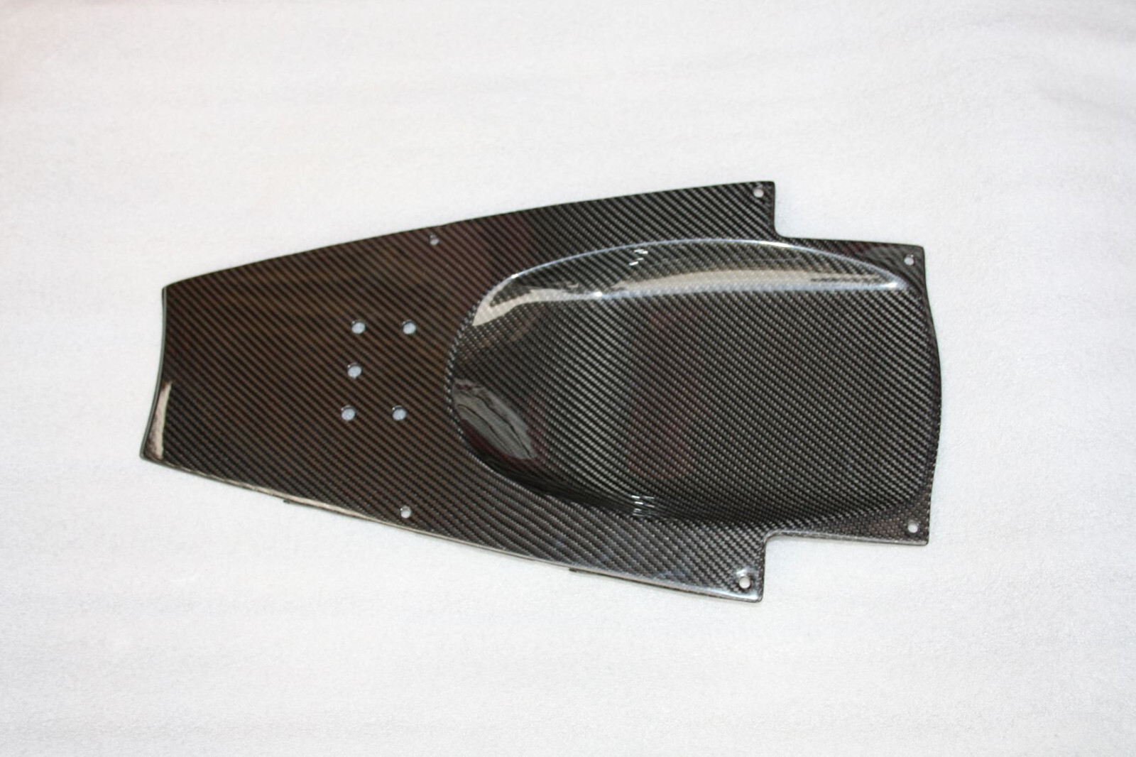 Passage de roue carbone Yamaha R1 pour optimiser le carénage arrière des modèles 2002 2003