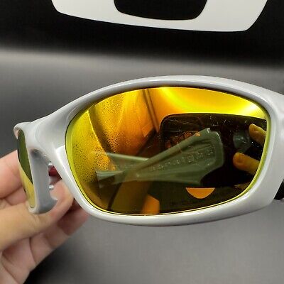 Oakley Straight Jacket II White Chrome w/Polarized Fire Oakley Straight Jacket II White Chrome w/Polarized Fire
