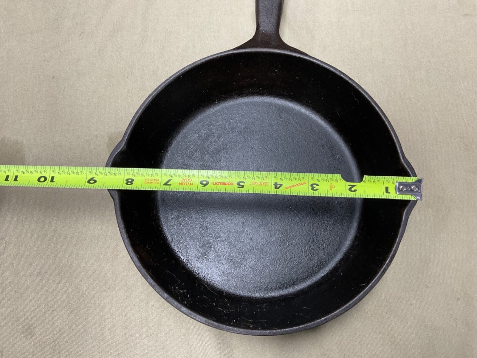 VINTAGE UNBRANDED 8" CAST IRON SKILLET eBay