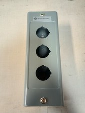 Allen Bradley Heavy Duty Enclosure 800H-3HZ