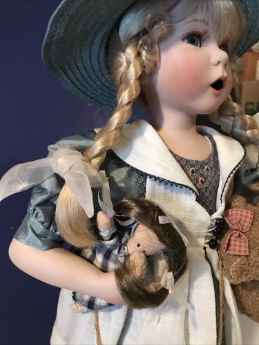 Vintage & Numbered Hanah Collectable Porcelain Doll 20” From England #170/1000 - Picture 5 of 12