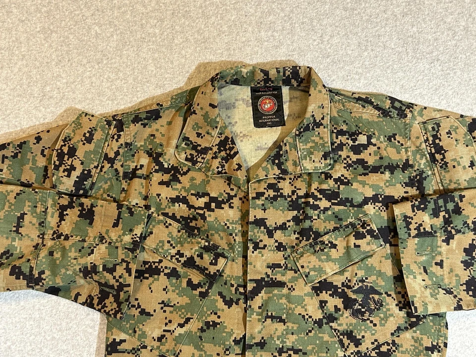 Camo Jacket Mens Small USMC Marines Digital Woodland MARPAT Military Shirt - Image 2 of 4