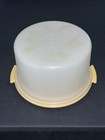 Vintage Tupperware Cake Carrier 683-8 Base 684-8 Lid Yellow Round Storage — photo 1