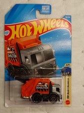 2026 HOT WHEELS TREASURE HUNT ORANGE TOTAL DISPOSAL 5/5 HW H CASE 162/250