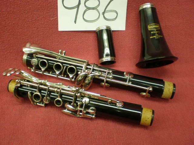 Bundy Resonite Bb Clarinet with all new pads & key corks.*NO RESERVE* L@@K!!!!!