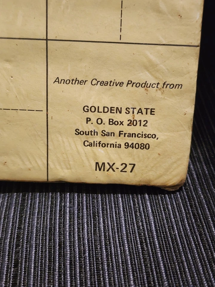 Vintage LeeWards Leisuretyme Crafts Macrame Weaving Work Board 12x16 - Image 3 of 4