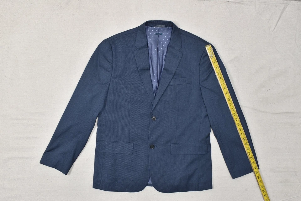 Perry Ellis Men's Slim Fit Navy Blue Two-Button Blazer Jacket 44 Short Polyester - Image 4 of 4