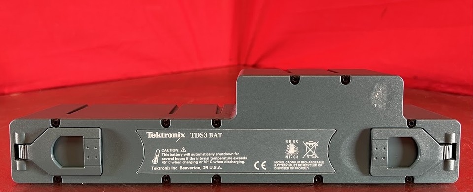 Tektronix TDS3BAT Rechargeable NiCd Battery Pack for TDS3000 ...