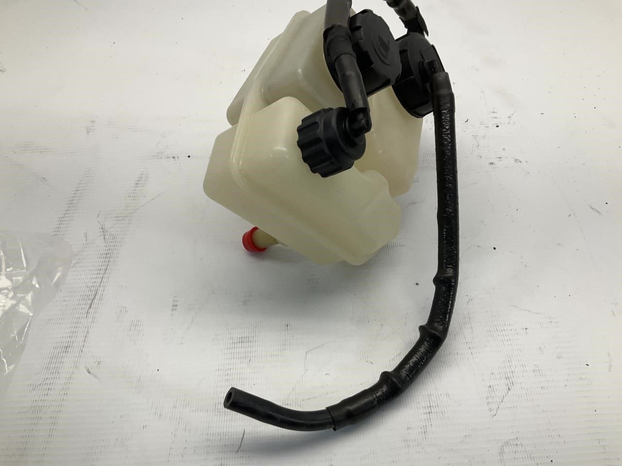 21-25 Ferrari 296 Three-Compartment Coolant Reservoir Tank Q