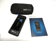 BACtrack Trace Breathalyzer. DOT NHTSA Compliant Professional-Grade Accuracy