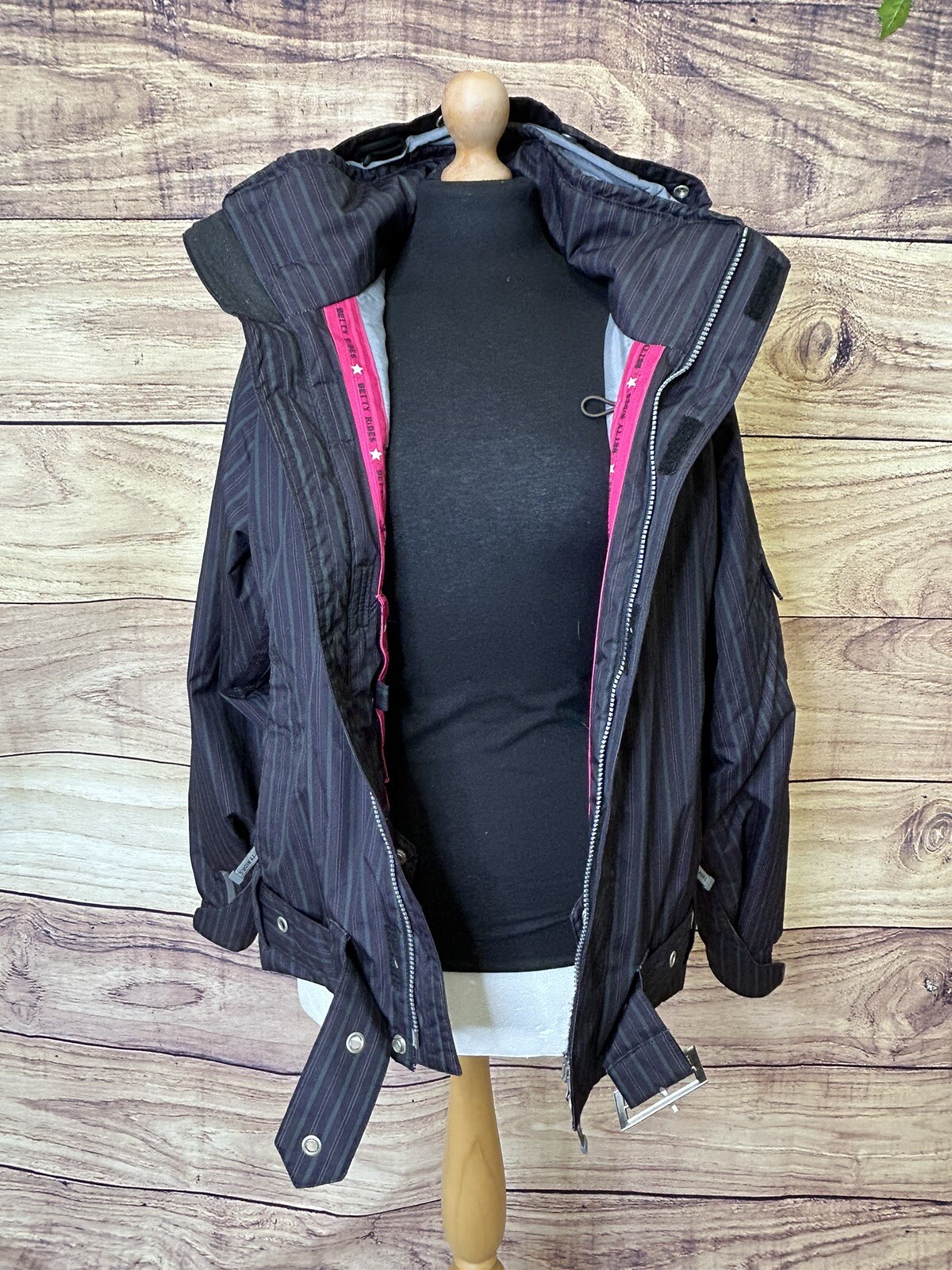 Womens Betty Rides Ski Pants/Salopettes & Jacket, Blue/Green Pinstripe