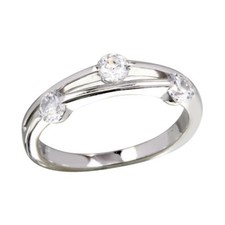 Sterling Silver 3 Cubic Zirconia Stones Ladies Ring