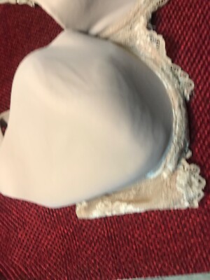 Bra  LORMAR Size us 36c it4c eu80c padded underwired beige