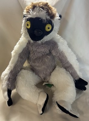 LEMUR solid white Tail cute plush stuffed 2014 K&M Int'l Wild Republic #12301