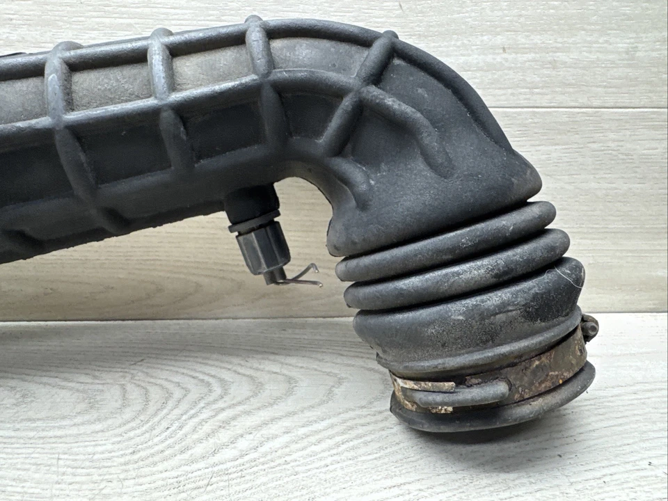 Ford Explorer 1996 1997 96 97 4,0 L V6 tubo de admisión de aire F67E-9R504-AA Foto 3 de 4