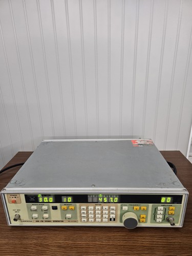 LODESTAR AM-FM SIGNAL GENERATOR SG-4110A