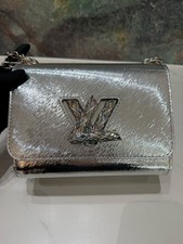 Louis Vuitton Twist MM Silver Epi Leather Crossbody Bag Crystal LV Twist Lock