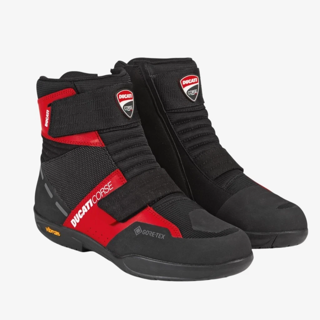 DUCATI CORSE×TCX ライディングシューズ CITY C2 40 25+ Ducati Motorcycle Boots for sale | Updated Oct 2026
