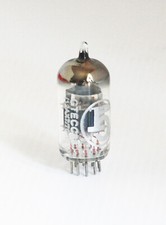 Groove Tubes ECC83 7025 12AX7  Preamp Tube