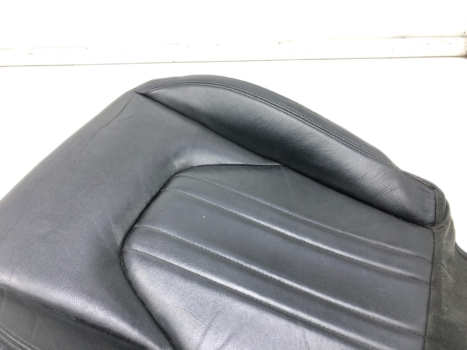 2014-2017 MASERATI GHIBLI LEFT DRIVER FRONT LOWER BOTTOM SEAT CUSHION OEM.